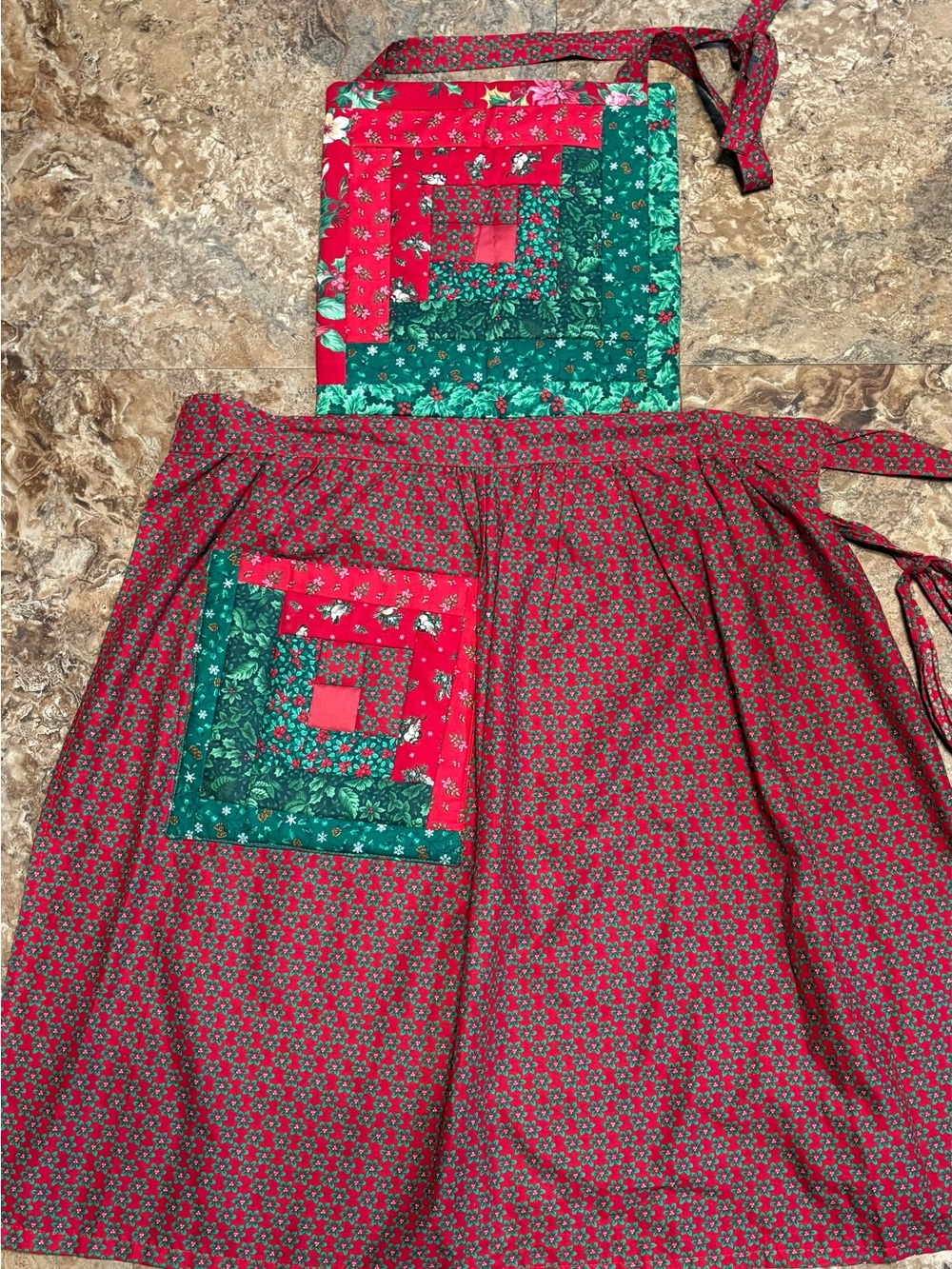 Women’s Christmas Red and Green Patchwork Apron